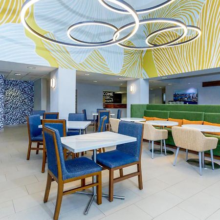 Hampton Inn Jacksonville - I-95 Central Екстериор снимка